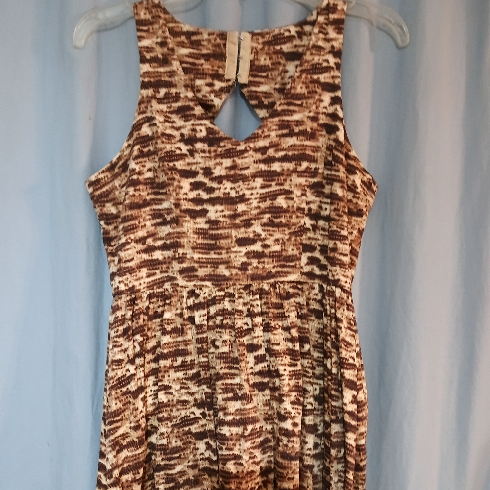 All over me cute little dress size M